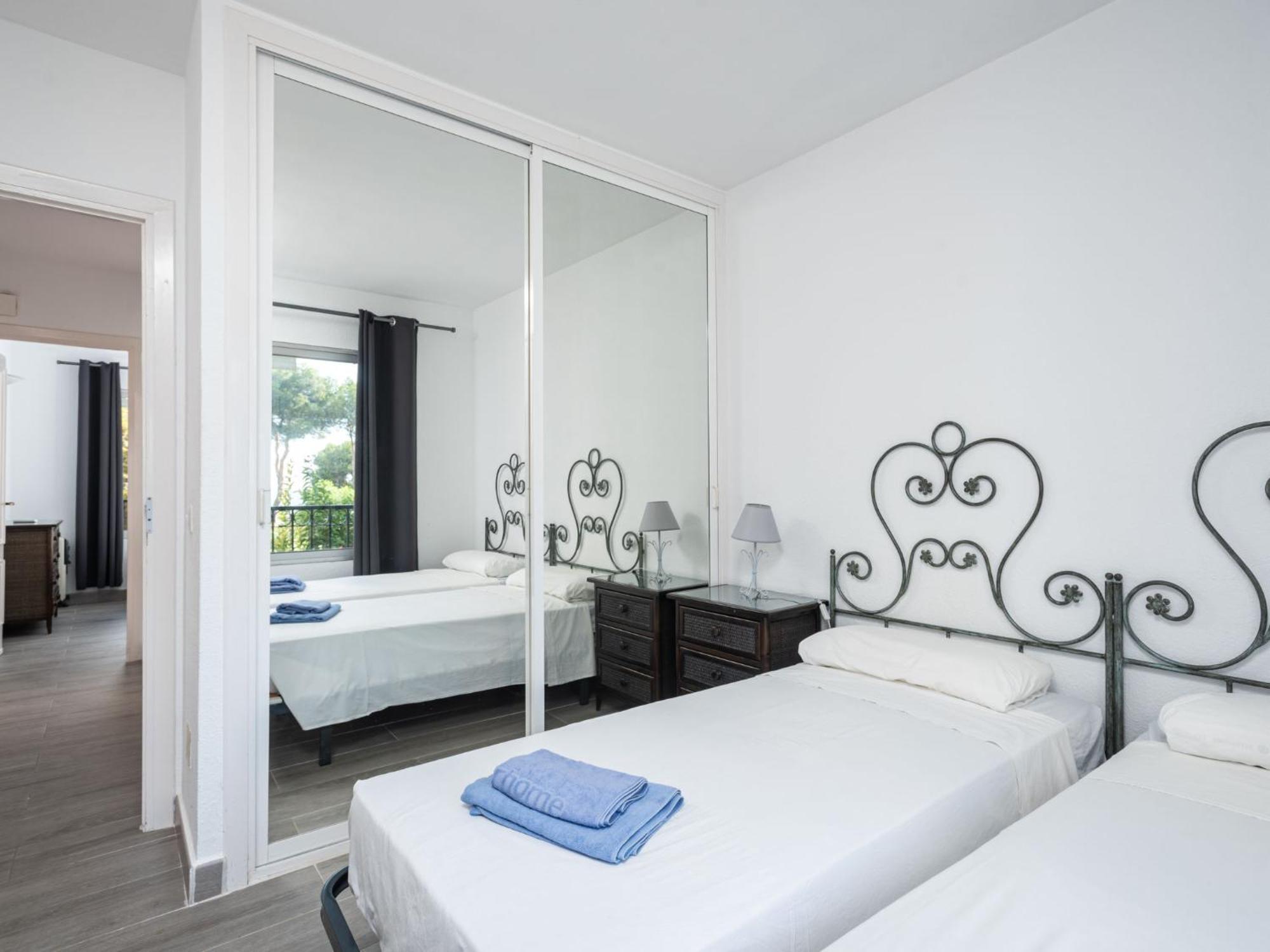 Jardin De Miraflores By Interhome *